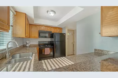 966 La Costa Circle #1, Sarasota, FL 34237 - Photo 7