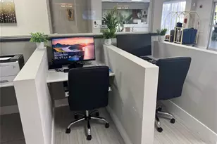 7150 N Tamiami Trl, Sarasota, FL 34243 - Photo 25