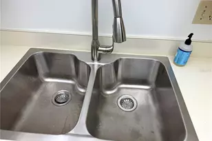 435 30th Ave W, Bradenton, FL 34205 - Photo 3