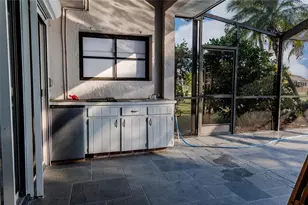 1211 Peridot Ln, Sun City Center, FL 33573 - Photo 31