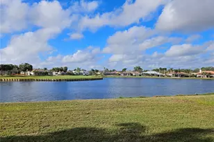 1211 Peridot Ln, Sun City Center, FL 33573 - Photo 37