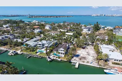 732 Siesta Drive, Sarasota, FL 34242 - Photo 25