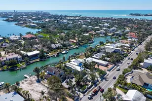 732 Siesta Dr, Sarasota, FL 34242 - Photo 5