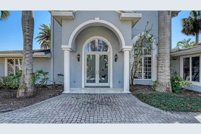 732 Siesta Drive, Sarasota, FL 34242 - Photo 7