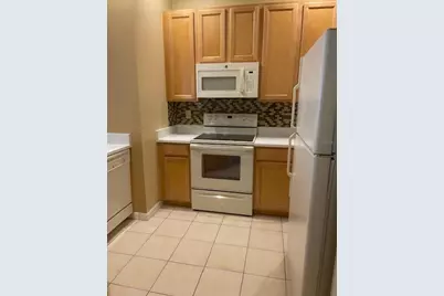 3468 Parkridge Circle #33-201, Sarasota, FL 34243 - Photo 13