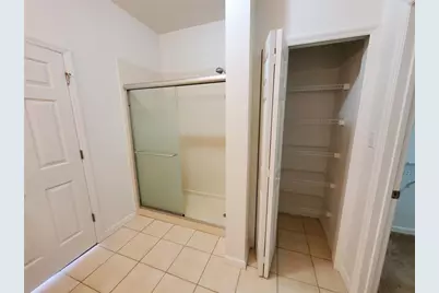 3468 Parkridge Circle #33-201, Sarasota, FL 34243 - Photo 21