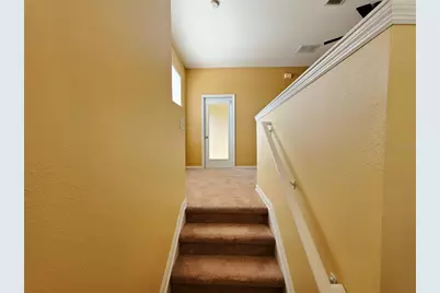 3468 Parkridge Circle #33-201, Sarasota, FL 34243 - Photo 5