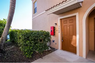 3468 Parkridge Circle #33-201, Sarasota, FL 34243 - Photo 3