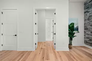 597 Buttonwood Dr, Longboat Key, FL 34228 - Photo 43