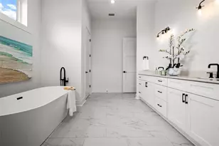 597 Buttonwood Dr, Longboat Key, FL 34228 - Photo 57