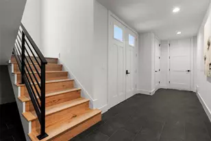 597 Buttonwood Dr, Longboat Key, FL 34228 - Photo 11