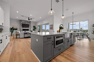 597 Buttonwood Dr, Longboat Key, FL 34228 - Photo 35