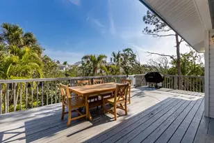 527 Magnolia Ave, Anna Maria, FL 34216 - Photo 25