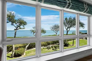 2410 Harbourside Dr, Longboat Key, FL 34228 - Photo 33