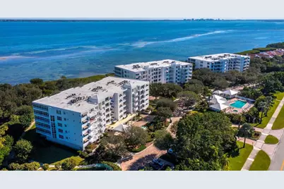 2410 Harbourside Drive #121, Longboat Key, FL 34228 - Photo 45