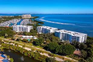2410 Harbourside Dr, Longboat Key, FL 34228 - Photo 43
