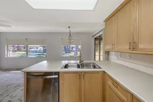 515 Rousseau Dr, Nokomis, FL 34275 - Photo 19