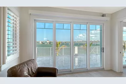 1300 Tangier Way, Sarasota, FL 34239 - Photo 19