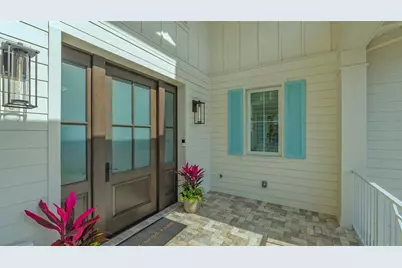 1300 Tangier Way, Sarasota, FL 34239 - Photo 5