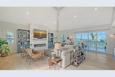 1300 Tangier Way, Sarasota, FL 34239 - Photo 7