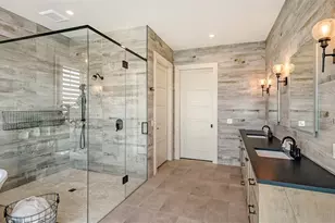 1300 Tangier Way, Sarasota, FL 34239 - Photo 23