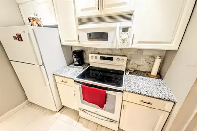 750 N Tamiami Trail #1404, Sarasota, FL 34236 - Photo 5