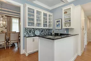 1543 Eastbrook Dr, Sarasota, FL 34231 - Photo 17