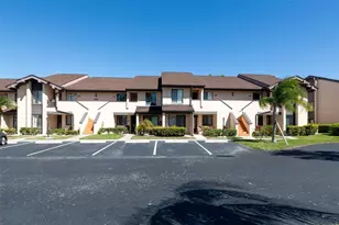 6211 Timberlake Dr, Sarasota, FL 34243 - Photo 1