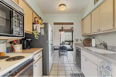 3073 Willow Green #36, Sarasota, FL 34235 - Photo 13