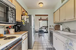 3073 Willow Green, Sarasota, FL 34235 - Photo 13