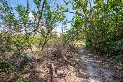 6324 Laguna Drive, Longboat Key, FL 34228 - Photo 23