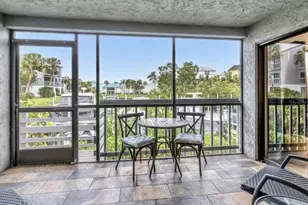 1249 Dockside Pl, Sarasota, FL 34242 - Photo 21