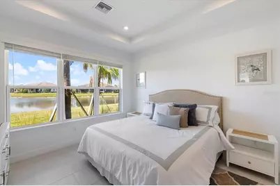 10823 Seasons Way, Palmetto, FL 34221 - Photo 9