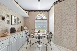 5712 Cottonwood St, Bradenton, FL 34203 - Photo 7