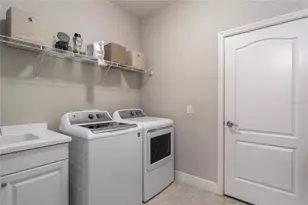 10914 Blue Magnolia Ln, Parrish, FL 34219 - Photo 21