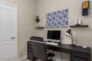 10914 Blue Magnolia Ln, Parrish, FL 34219 - Photo 19