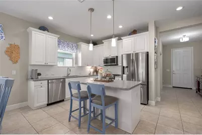 10914 Blue Magnolia Lane, Parrish, FL 34219 - Photo 9