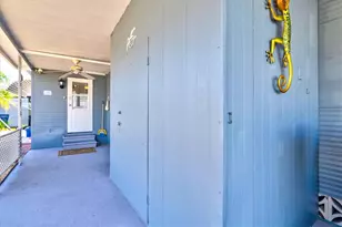 818 50th Ave Terrace W, Bradenton, FL 34207 - Photo 25