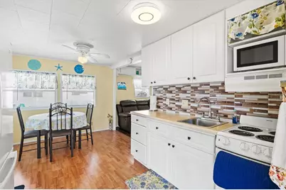 818 50th Avenue Terrace W, Bradenton, FL 34207 - Photo 11