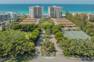 2301 Gulf of Mexico Dr, Longboat Key, FL 34228 - Photo 25