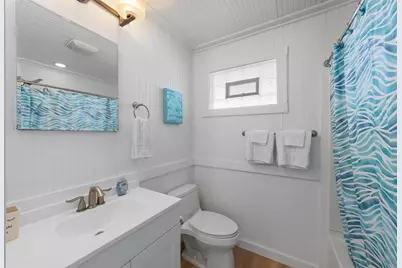 2408 Avenue B, Bradenton Beach, FL 34217 - Photo 17