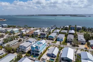 2408 Avenue B, Bradenton Beach, FL 34217 - Photo 29