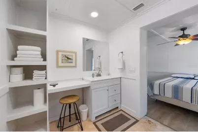 2408 Avenue B, Bradenton Beach, FL 34217 - Photo 23