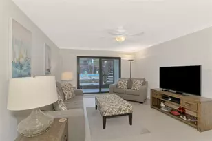 1618 Stickney Point Rd, Sarasota, FL 34231 - Photo 11