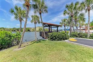 1618 Stickney Point Rd, Sarasota, FL 34231 - Photo 45