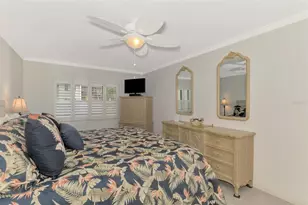1618 Stickney Point Rd, Sarasota, FL 34231 - Photo 25