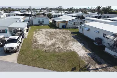 649 N Green Circle, Venice, FL 34285 - Photo 5