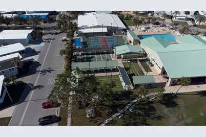 649 N Green Circle, Venice, FL 34285 - Photo 7