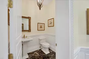 1137 N Lake Shore Dr, Sarasota, FL 34231 - Photo 19