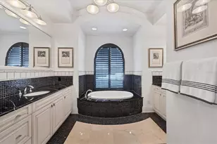 1137 N Lake Shore Dr, Sarasota, FL 34231 - Photo 49